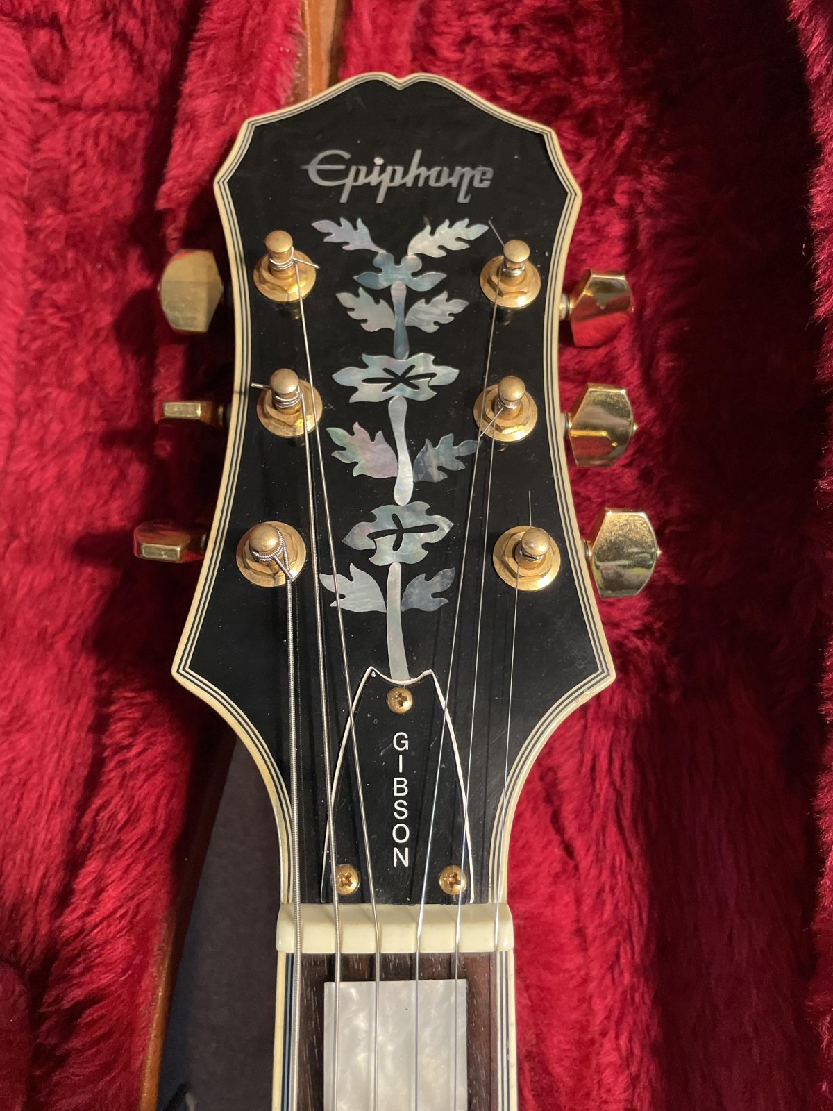 Epiphone Joe Pass Emperor Ⅱ 1990年代です。 Epiphone Joe Pass Emperor II - Natural Reviews | Sweetwater