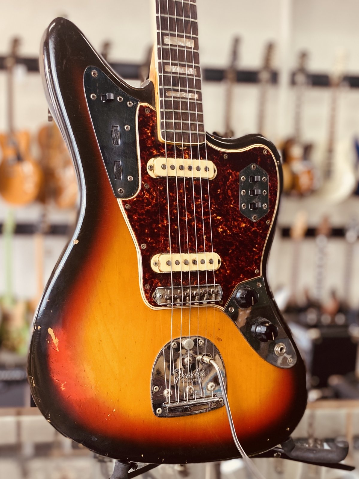 special edition Fender MX Jaguar 鳴り良 Fender MEX Vintera '60s Jaguar Modified HH (Sonic Blue