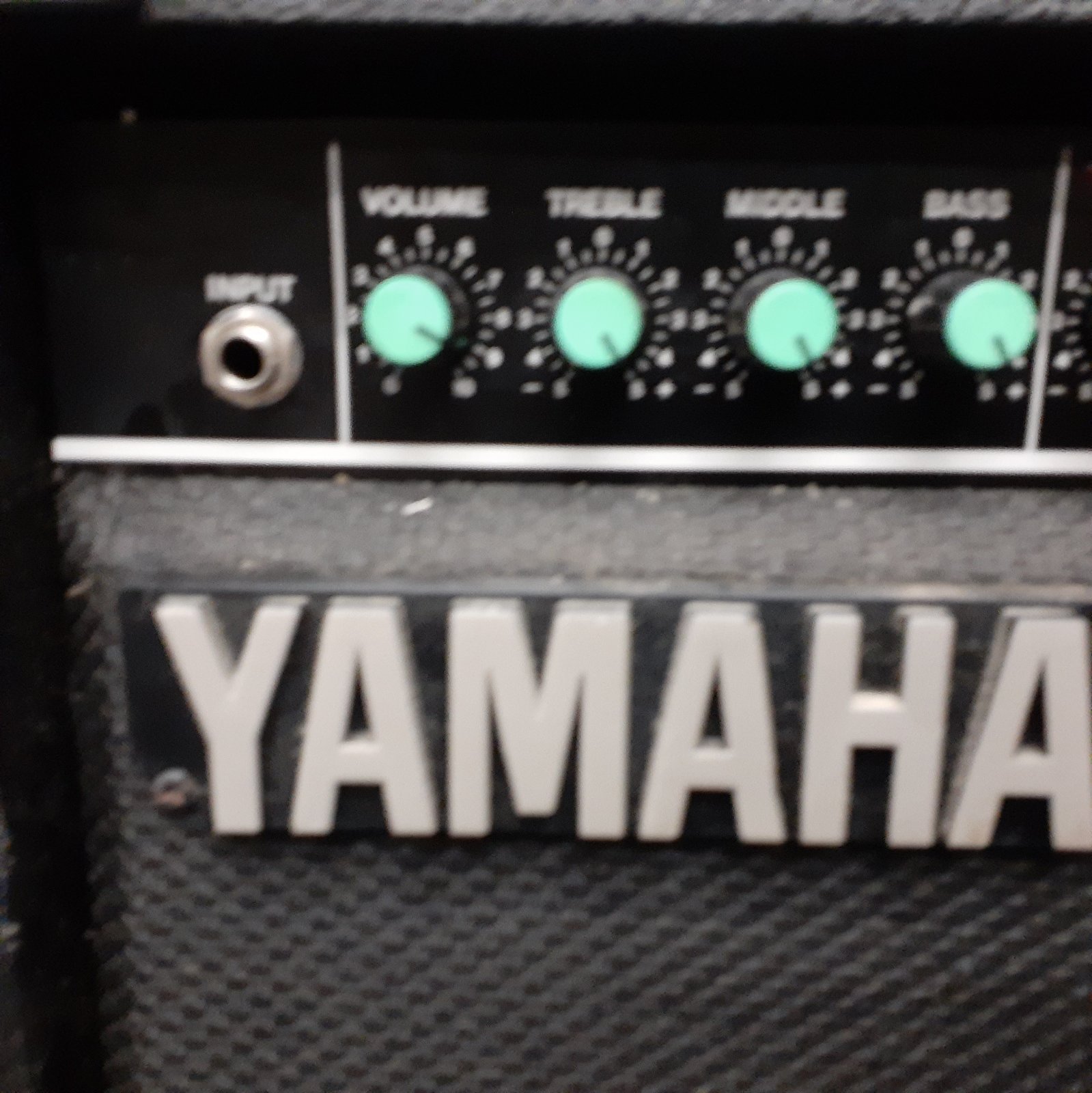 Yamaha B100 115 III Bass Combo - USED