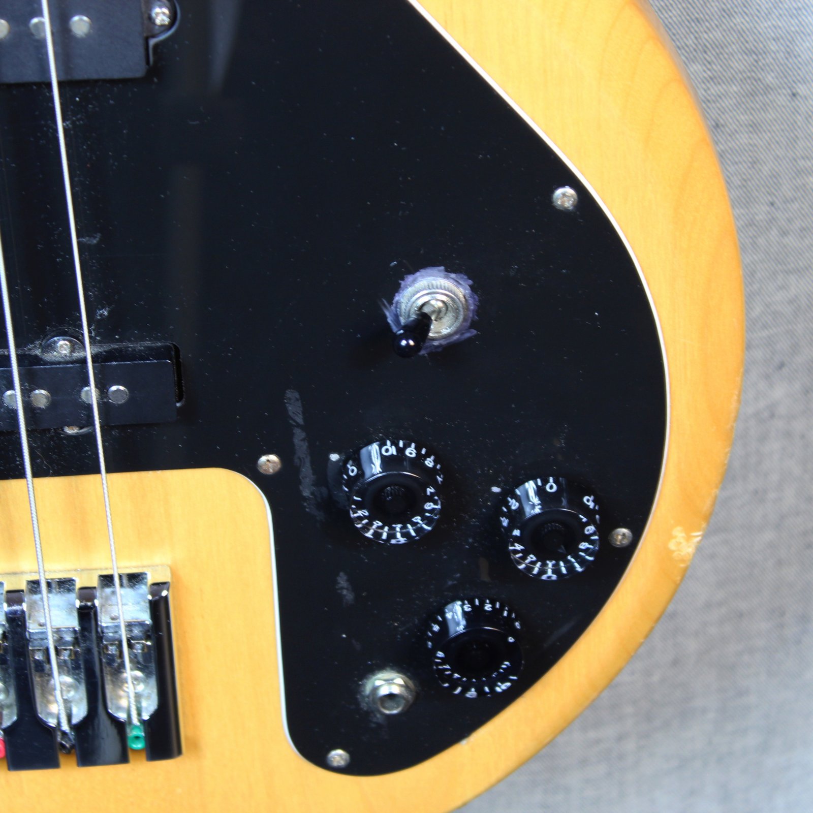 Epiphone Ripper Bass Limited Edition Reissue