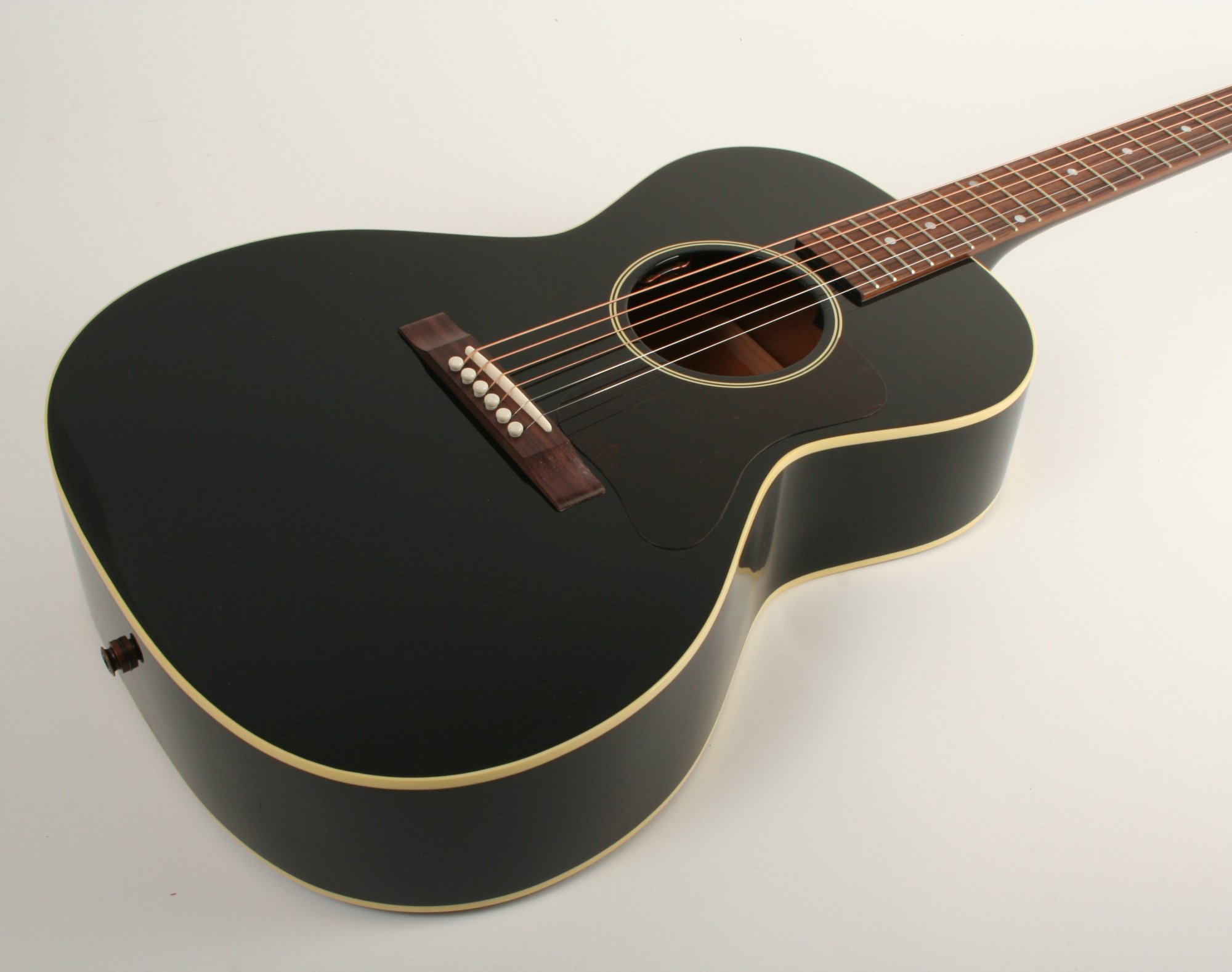 Gibson L-00 original 改造あり maxresdefault.jpg
