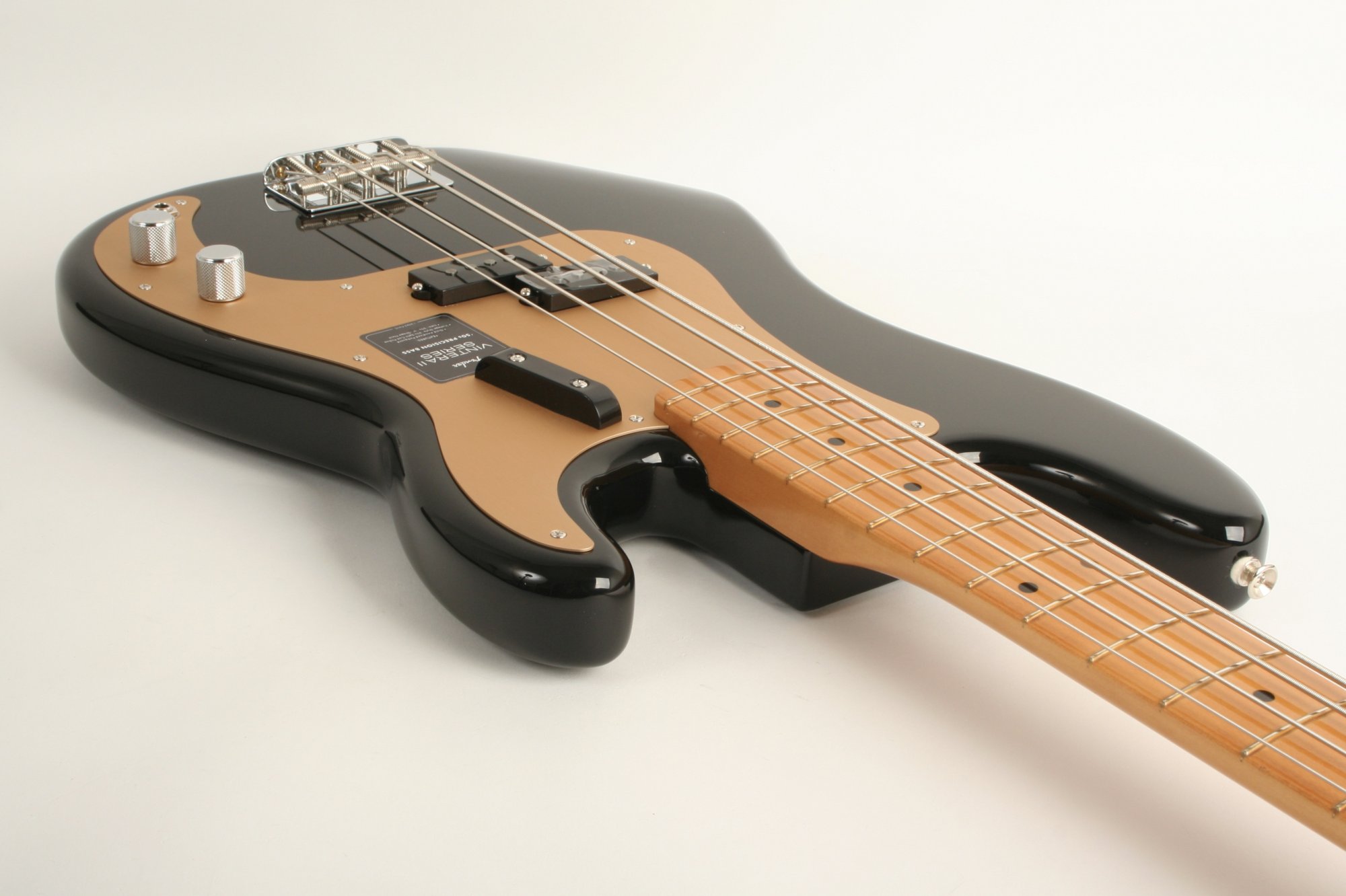 Fender Vintera II '50s Precision Bass Maple Fingerboard Black