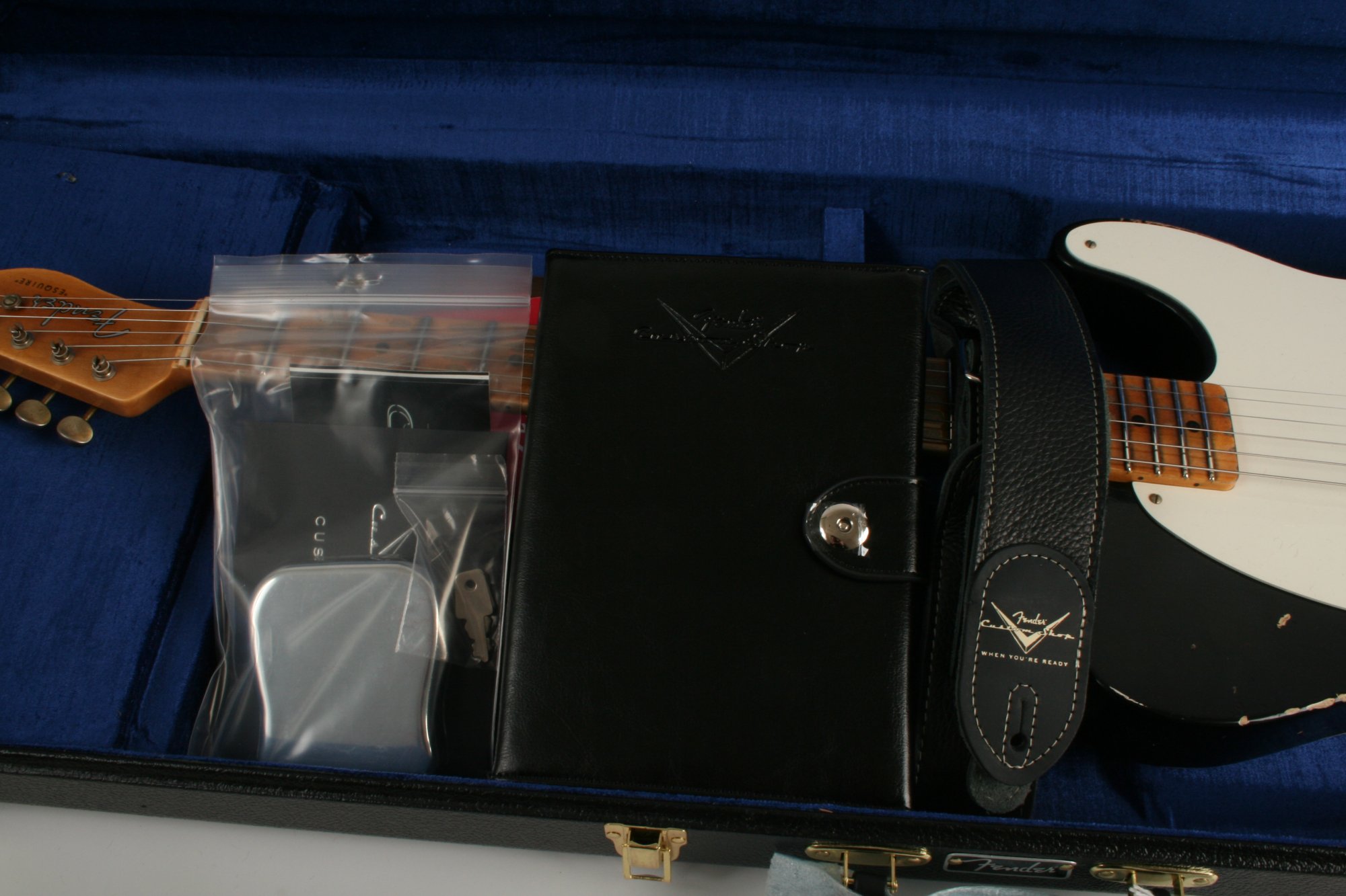 Fender Custom Shop Limited Reverse Esquire Heavy Relic Aged Black