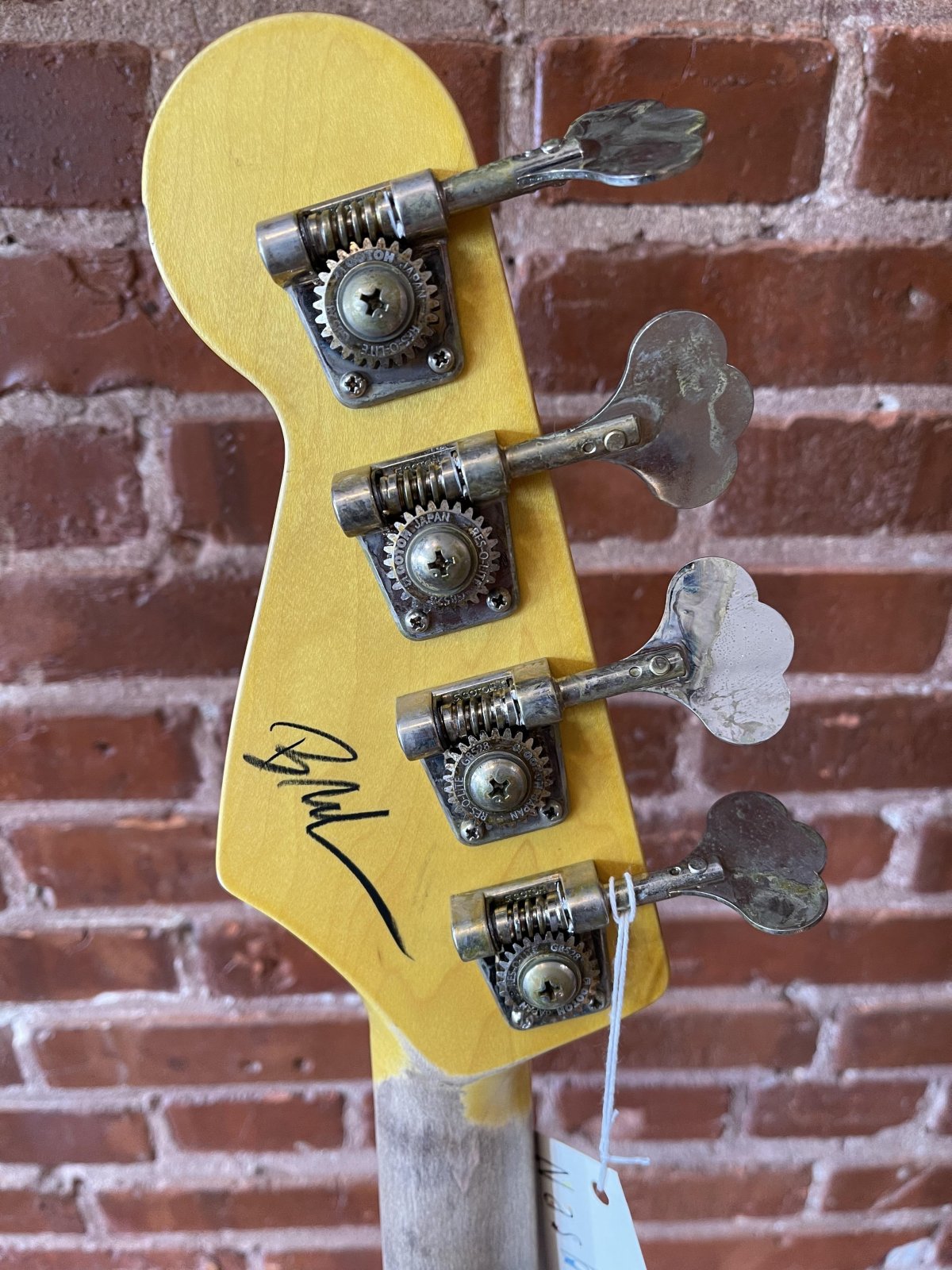 Nash Guitars PB-63 Bass - Vintage White w/HSC