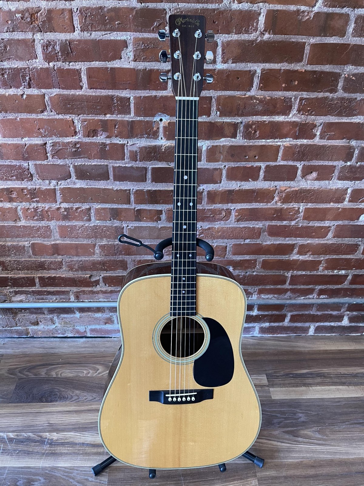 Martin d28 pickup sales