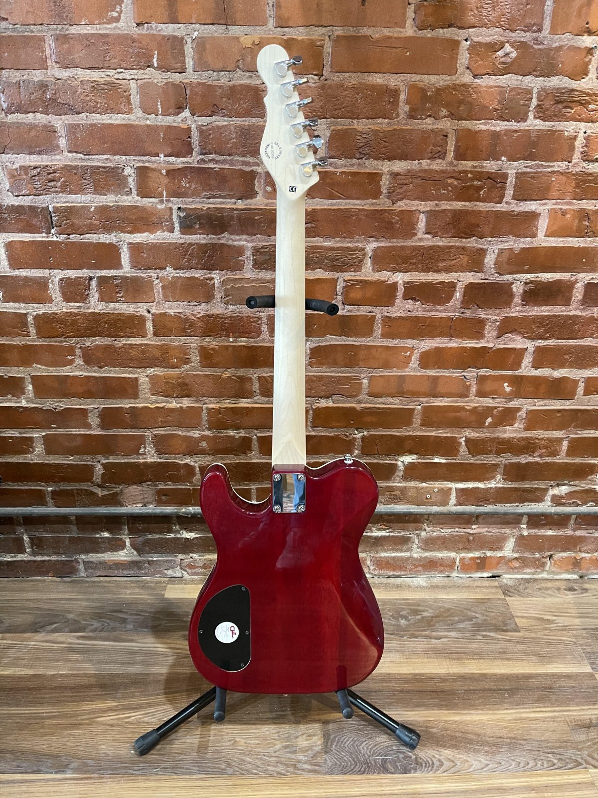 G&L エレキギター バーガンディ 6弦 ギグバッグ付き 6kh0x2jfw7g5yo56ig6d34cqudl4j5
