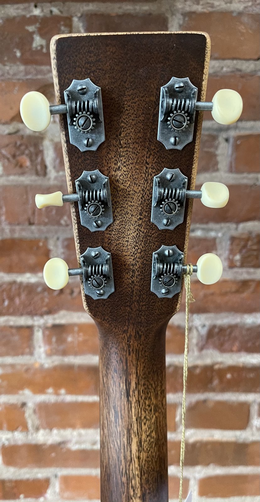 【期間限定値下げ】MARTIN 000-15M Burst Martin 000-15M Streetmaster Mahogany Burst