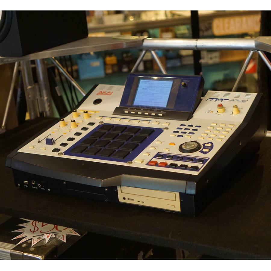 Akai MPC4000 Music Production Center - Used