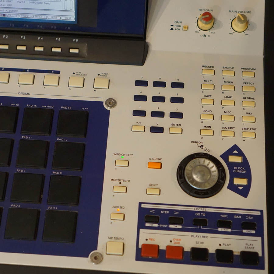 Akai MPC4000 Music Production Center - Used