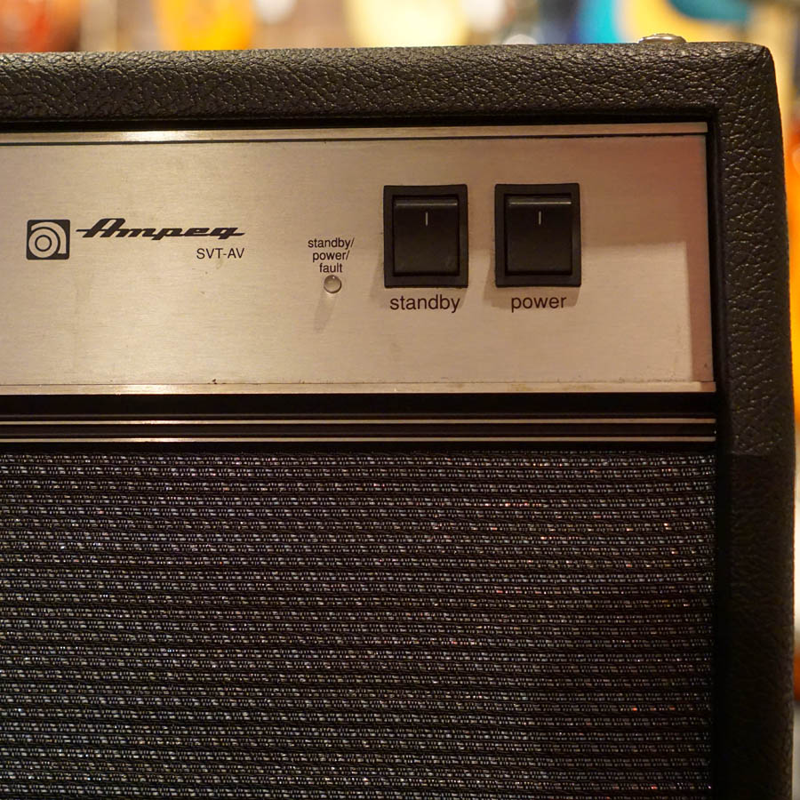 【K】Ampeg SVT-AV 50thAnniversary アンペグ Ampeg SVT-AV 50th Anniversary 300-Watt Bass Amp Head w/Case