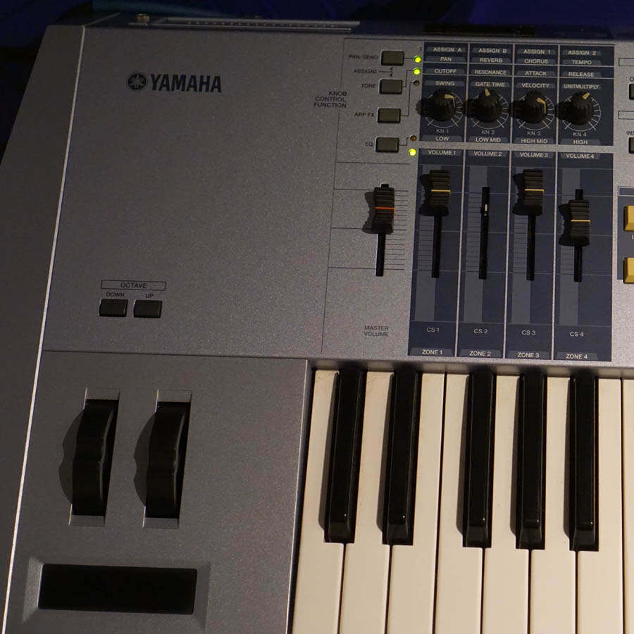 Yamaha Motif ES6 Music Production Synthesizer (2003-2007) - Used