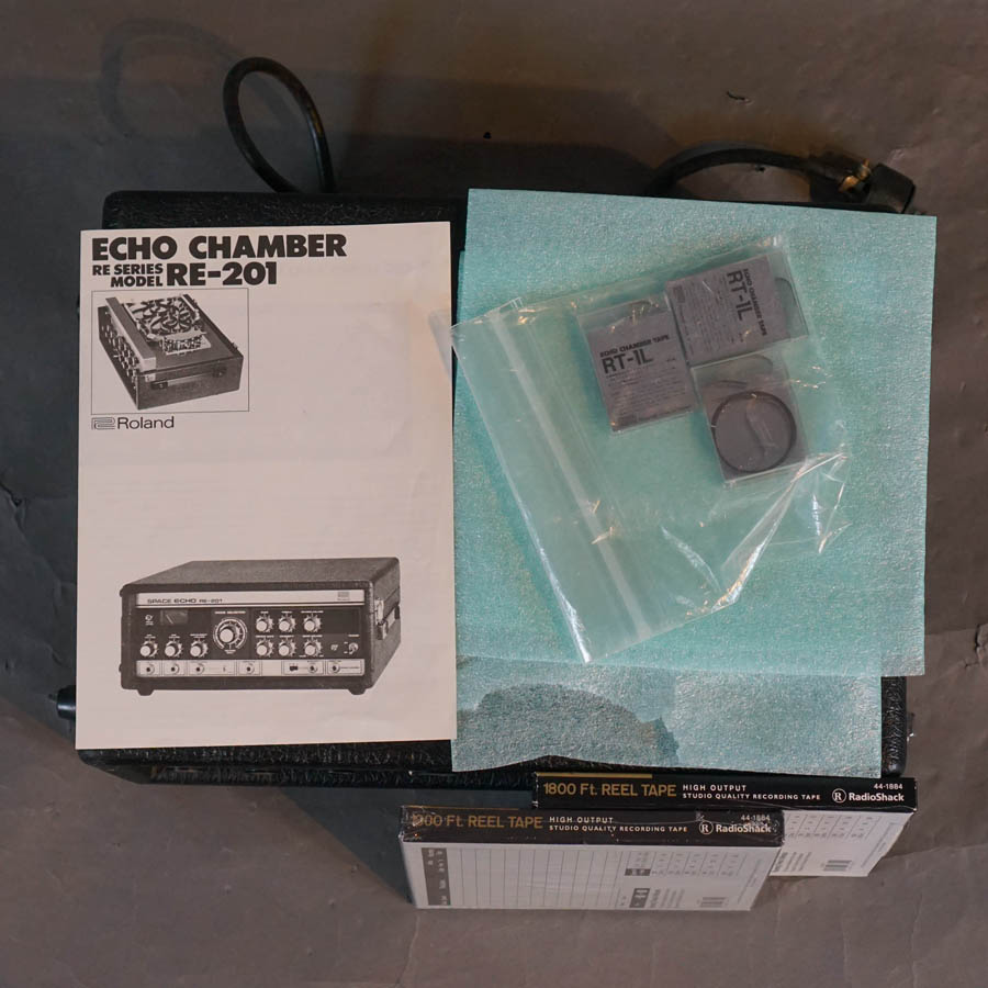 Roland RE-201 Space Echo Tape Delay/Reverb Unit (77-84) - Used