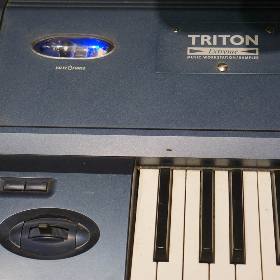 KORG TRITON Extreme 88鍵盤 TRITONEXT88 Korg triton extreme 88 synthesizer | eBay