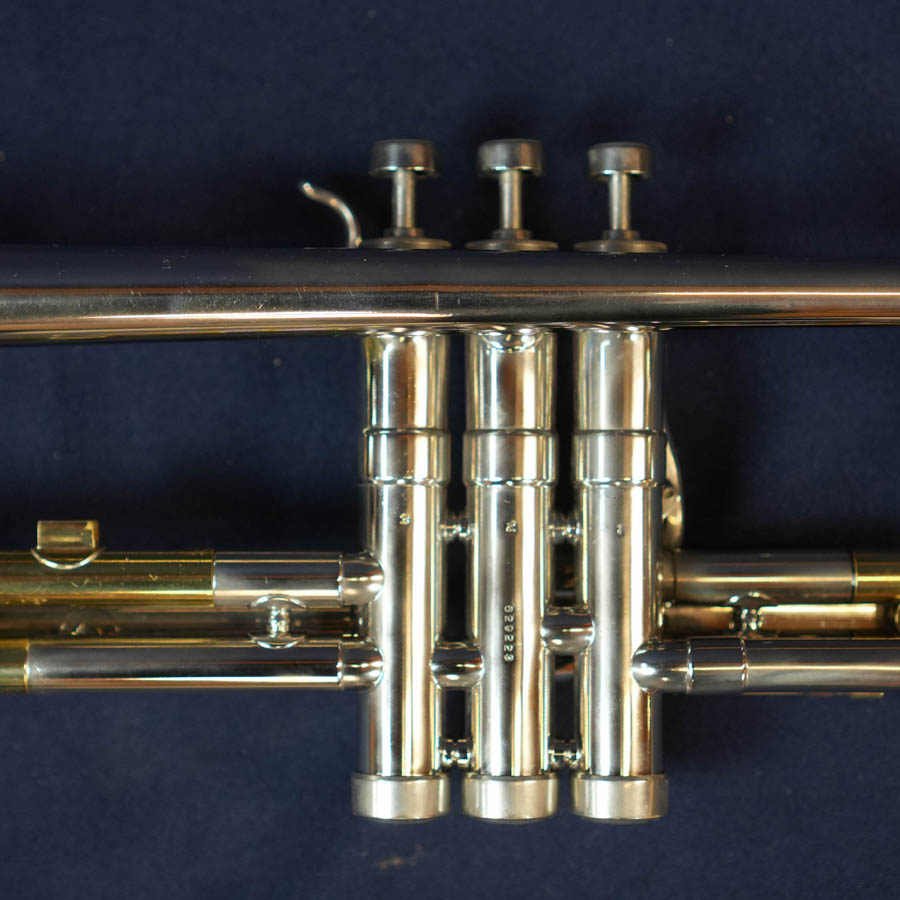 Conn Constellation 28A Long Cornet w/Case (Vintage 1956) - Used