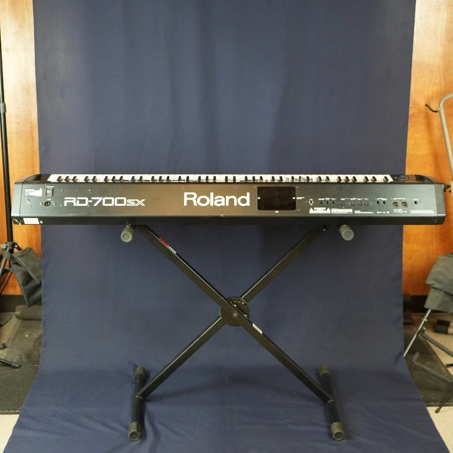 Roland RD-700SX 88-Key Digital Stage Piano - Used