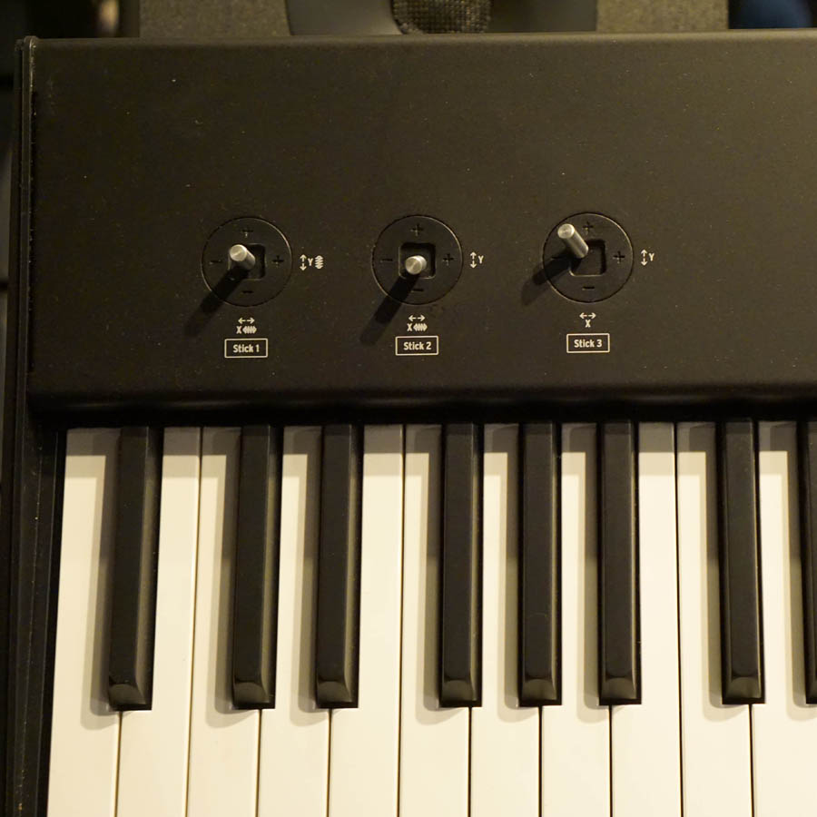 Studiologic SL88 Studio 88-Key MIDI Controller - Used