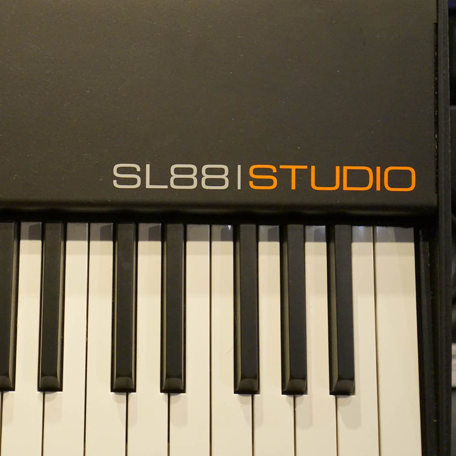 Studiologic SL88 Studio 88-Key MIDI Controller - Used