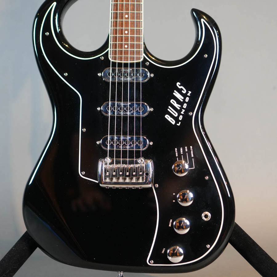 Burns London Bison 62 Electric Guitar Black w/Case - Used