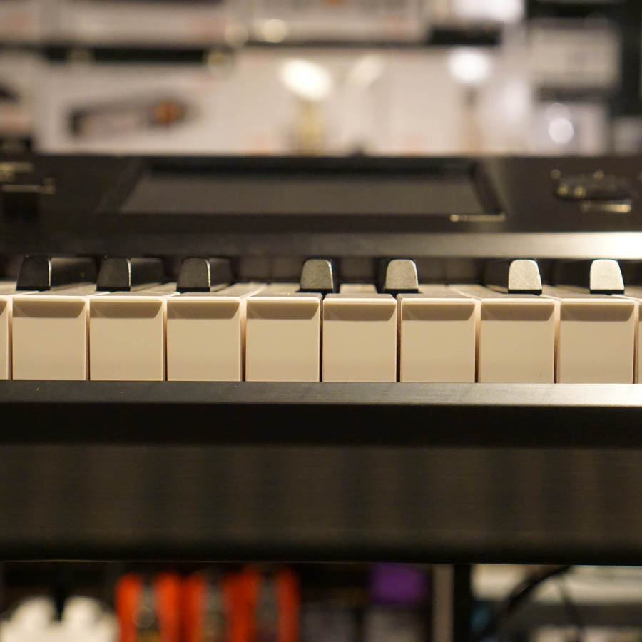 Korg Kronos X 73 Music Workstation Keyboard - Used