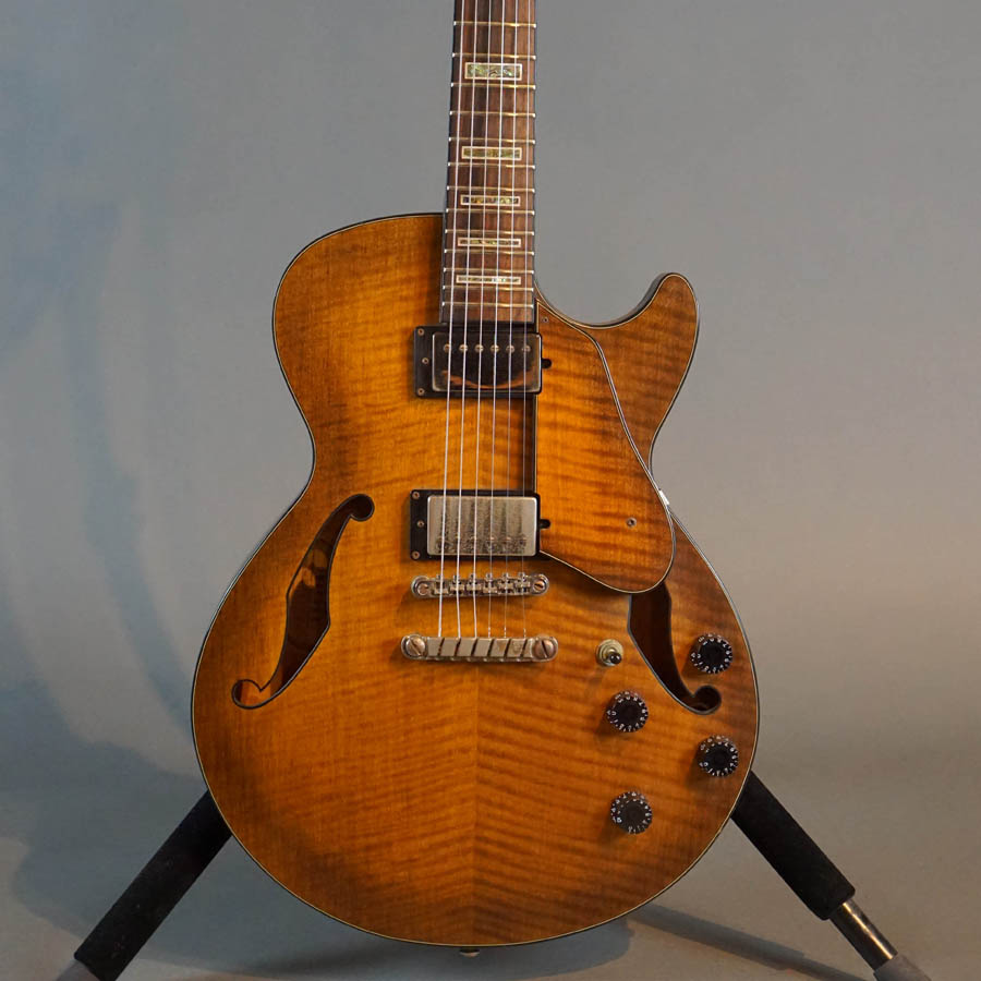 Ibanez AGS83B-ATF-12-02 Semi-Hollow Electric Antique Burst Flat w