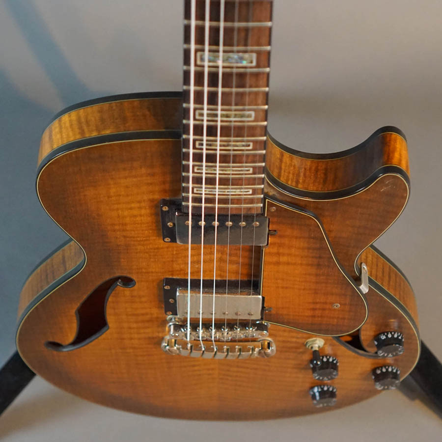 Ibanez AGS83B-ATF-12-02 Semi-Hollow Electric Antique Burst Flat w