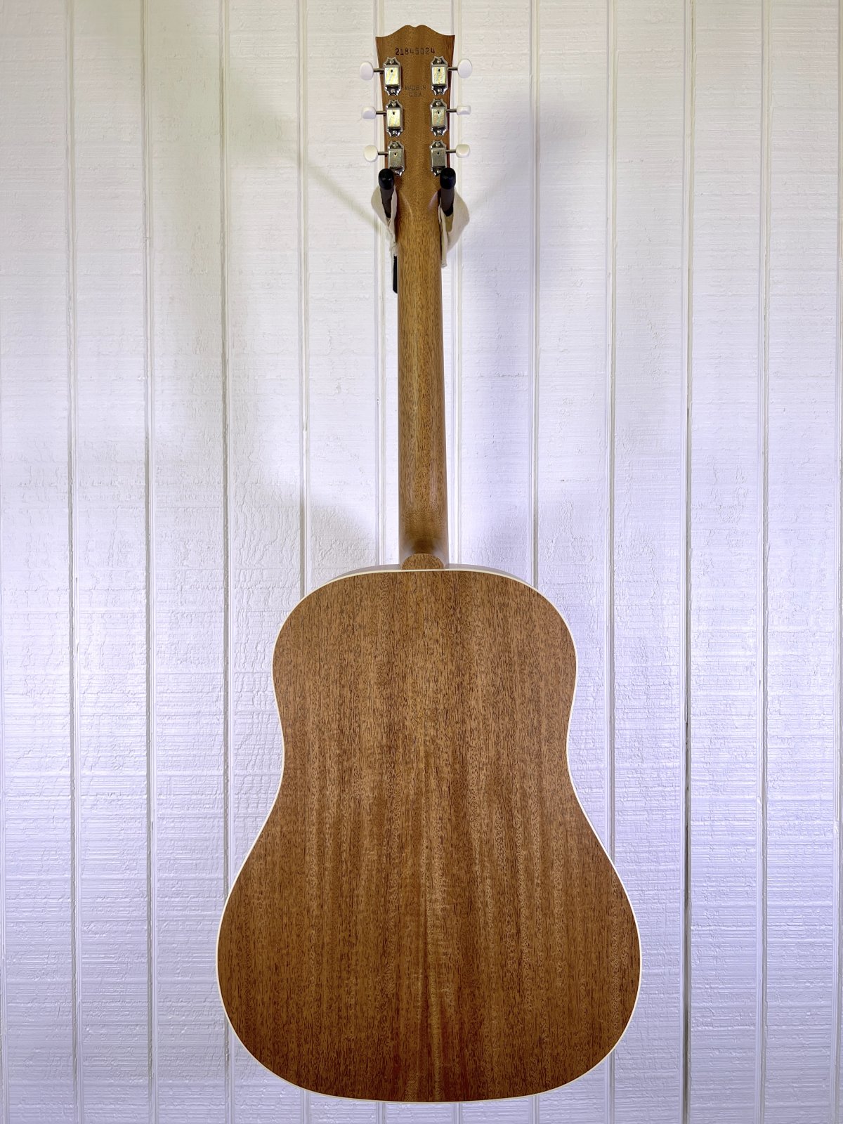 Gibson J45N 2005年製　ナチュラルカラー Gibson J-45 50's Faded Natural 21845024 - 711106169095