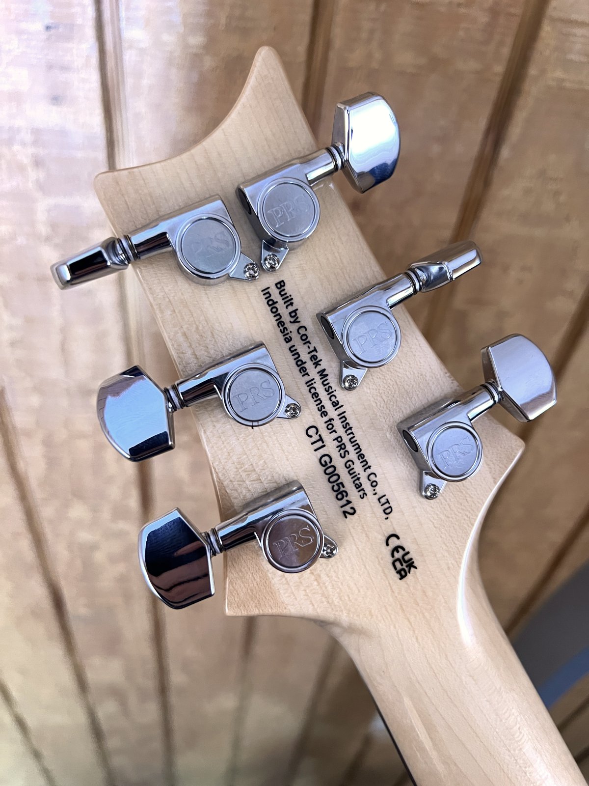 Paul Reed Smith PRS SE Custom 24 Limited Blue Fade CTIG005612