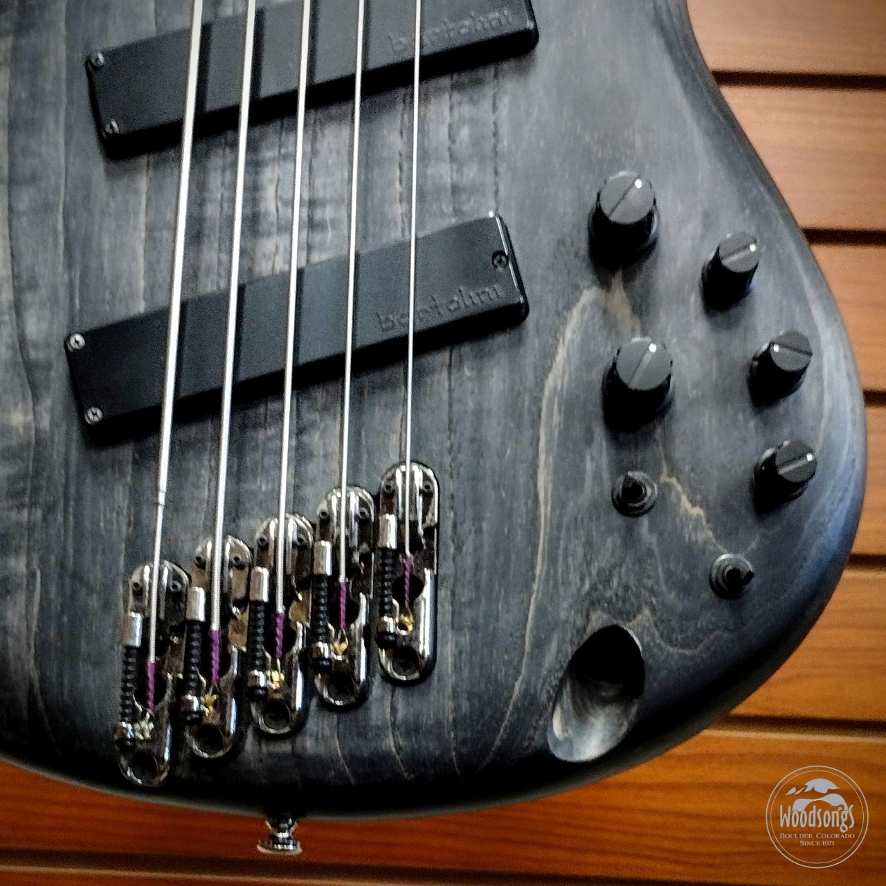 USED Ibanez SDGR SRFF805 5-String Bass