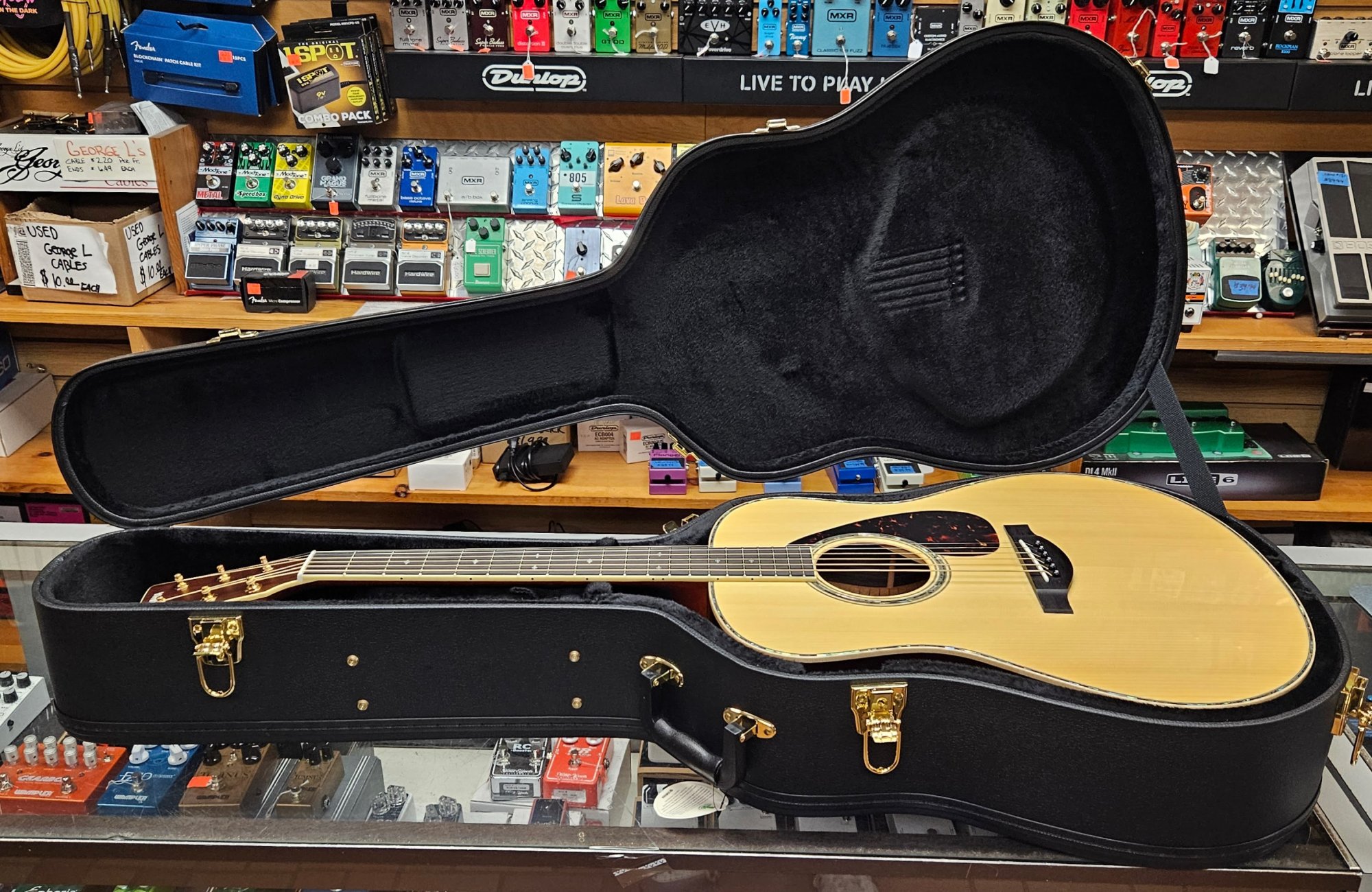 Yamaha LL16D ARE Original Jumbo Acoustic-electric Guitar - Natural