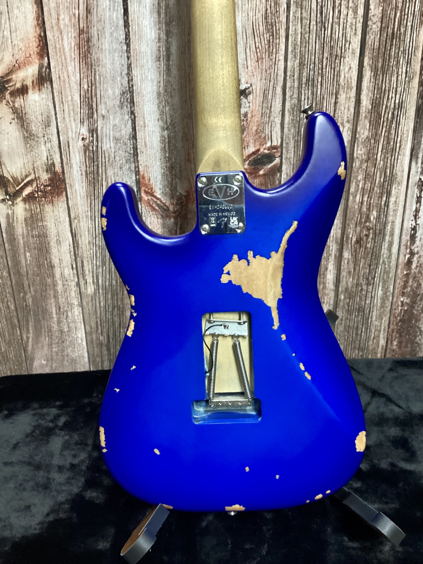 EVH Limited Edition Frankenstein Relic Series in Blueburst w/ gig