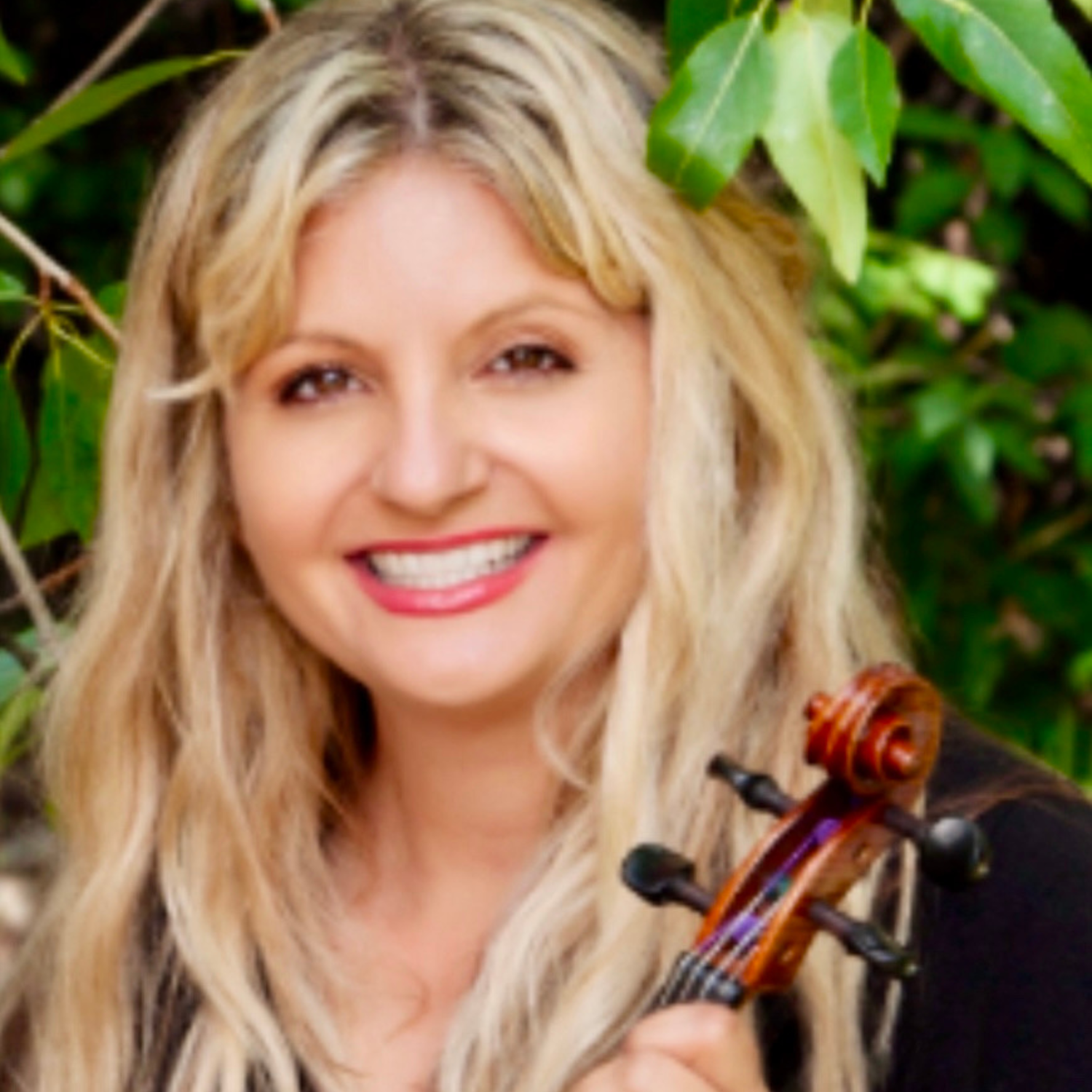Monique Nardone violin teacher and ensemble coach in rolling hills estates, palos verdes peninsula, torrance, and South Bay