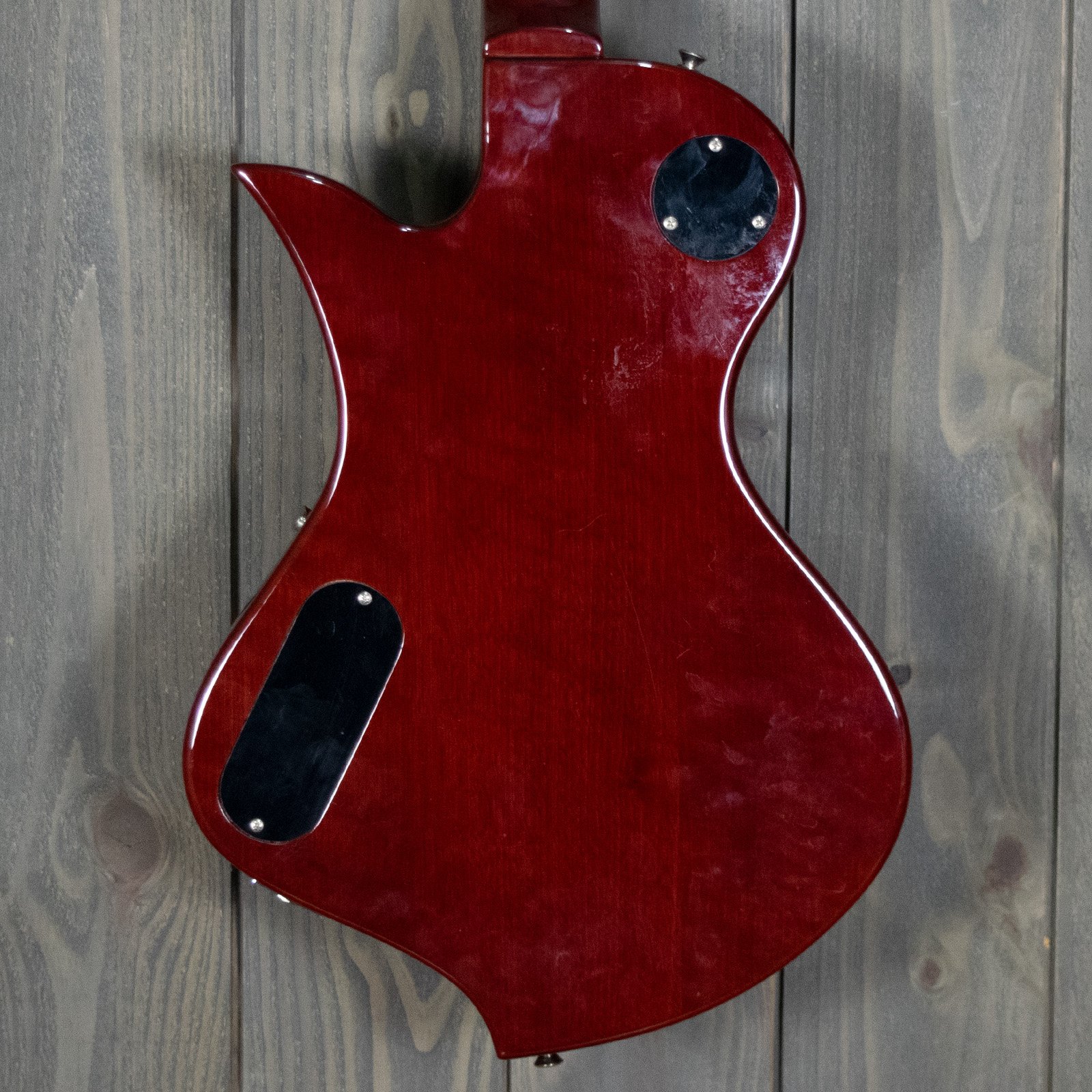 Fernandes Ravelle Dlx w/ OHSC (NOS - 2000s)