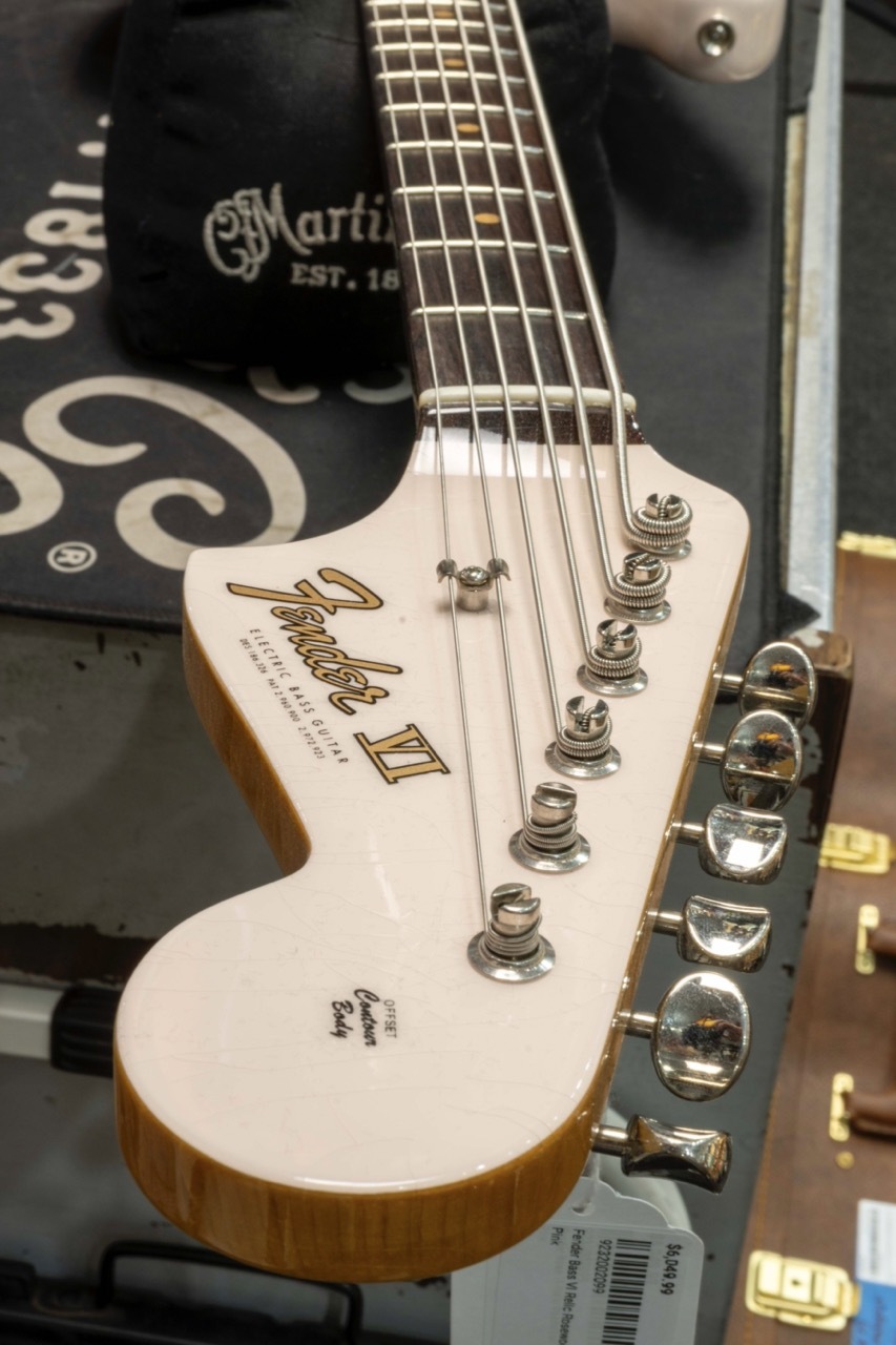 Fender_Custom_Shop_Bass_VI_Lus