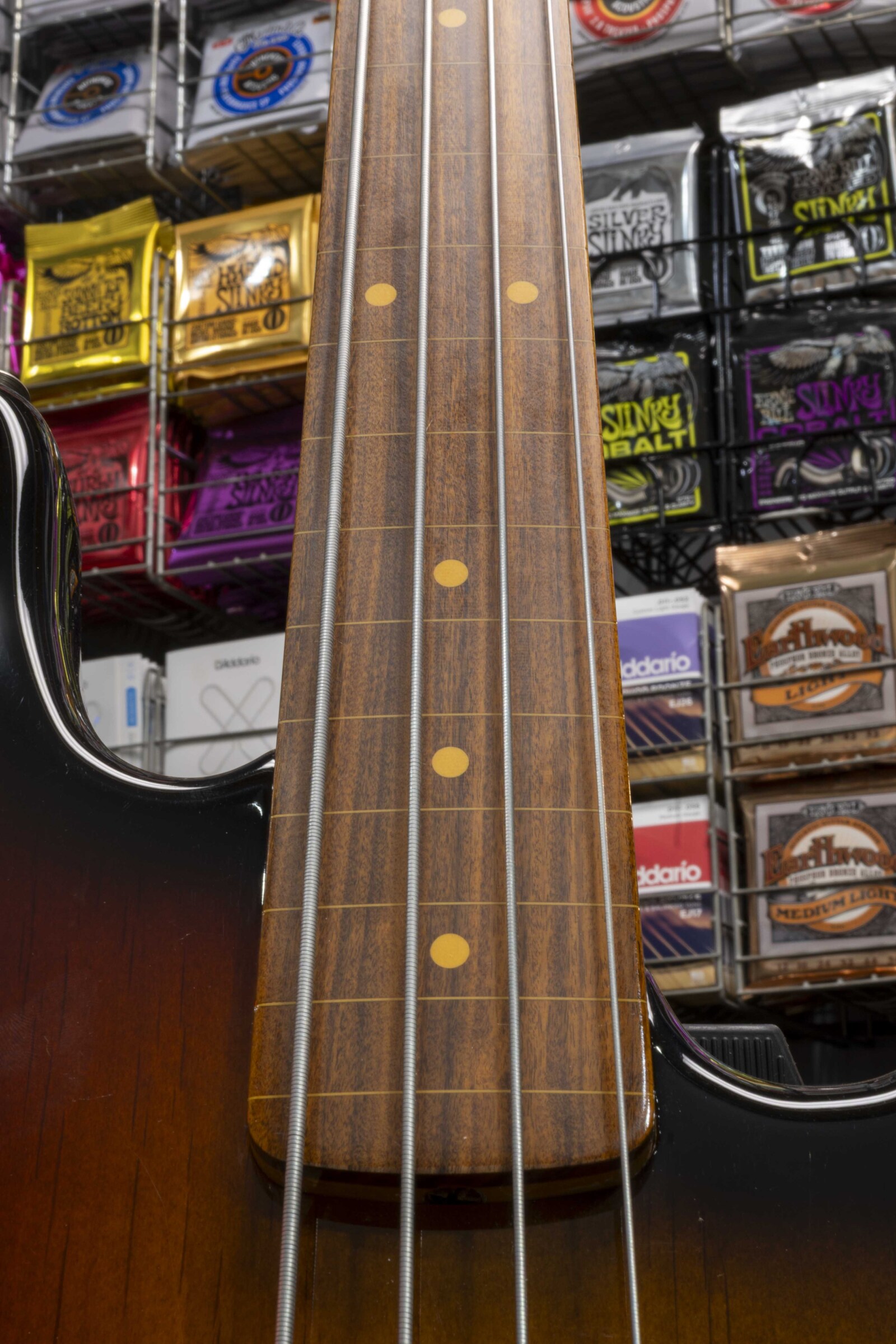 DEMO MODEL* Fender Jaco Pastorius Jazz Bass Fretless Pau Ferro
