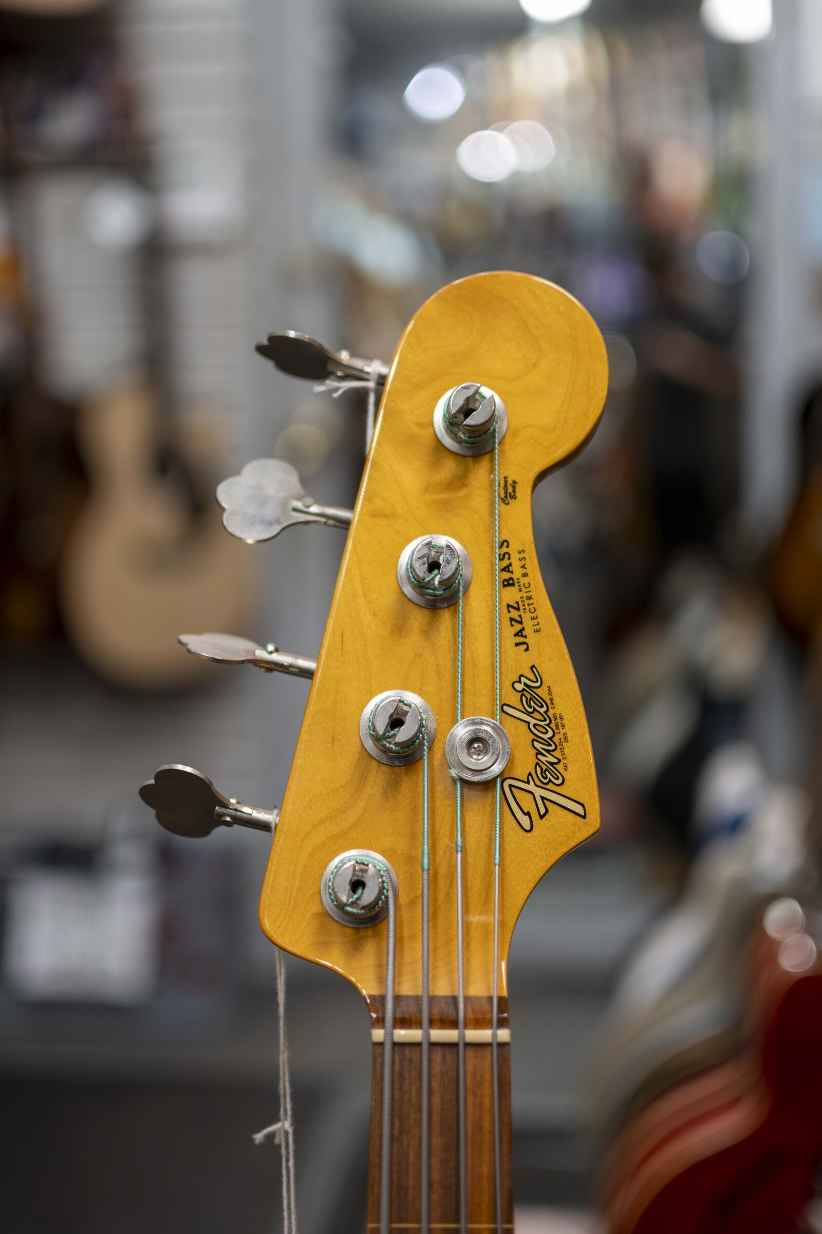 DEMO MODEL* Fender Jaco Pastorius Jazz Bass Fretless Pau Ferro