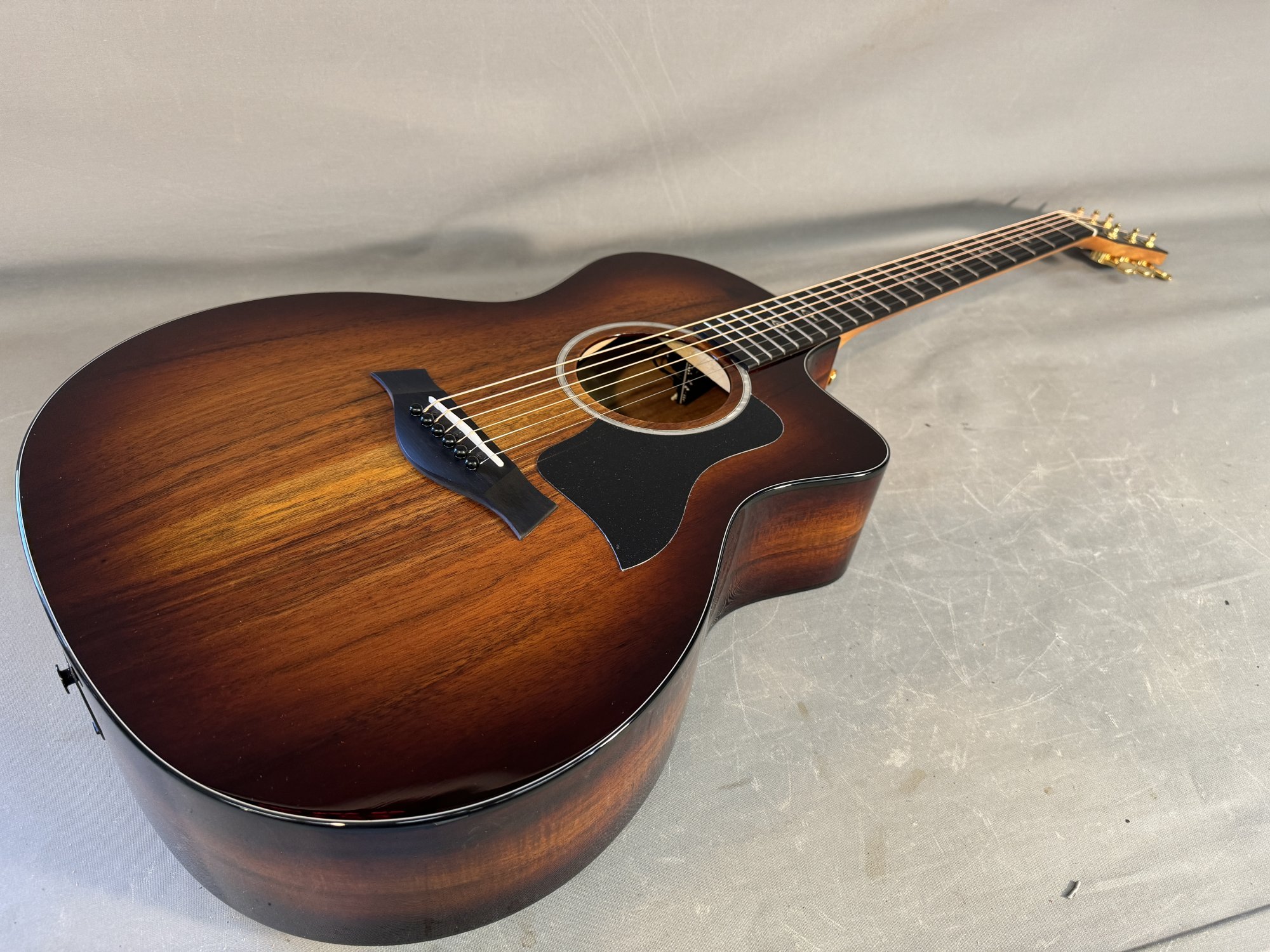 Taylor 224ce Koa Deluxe - 887766080503