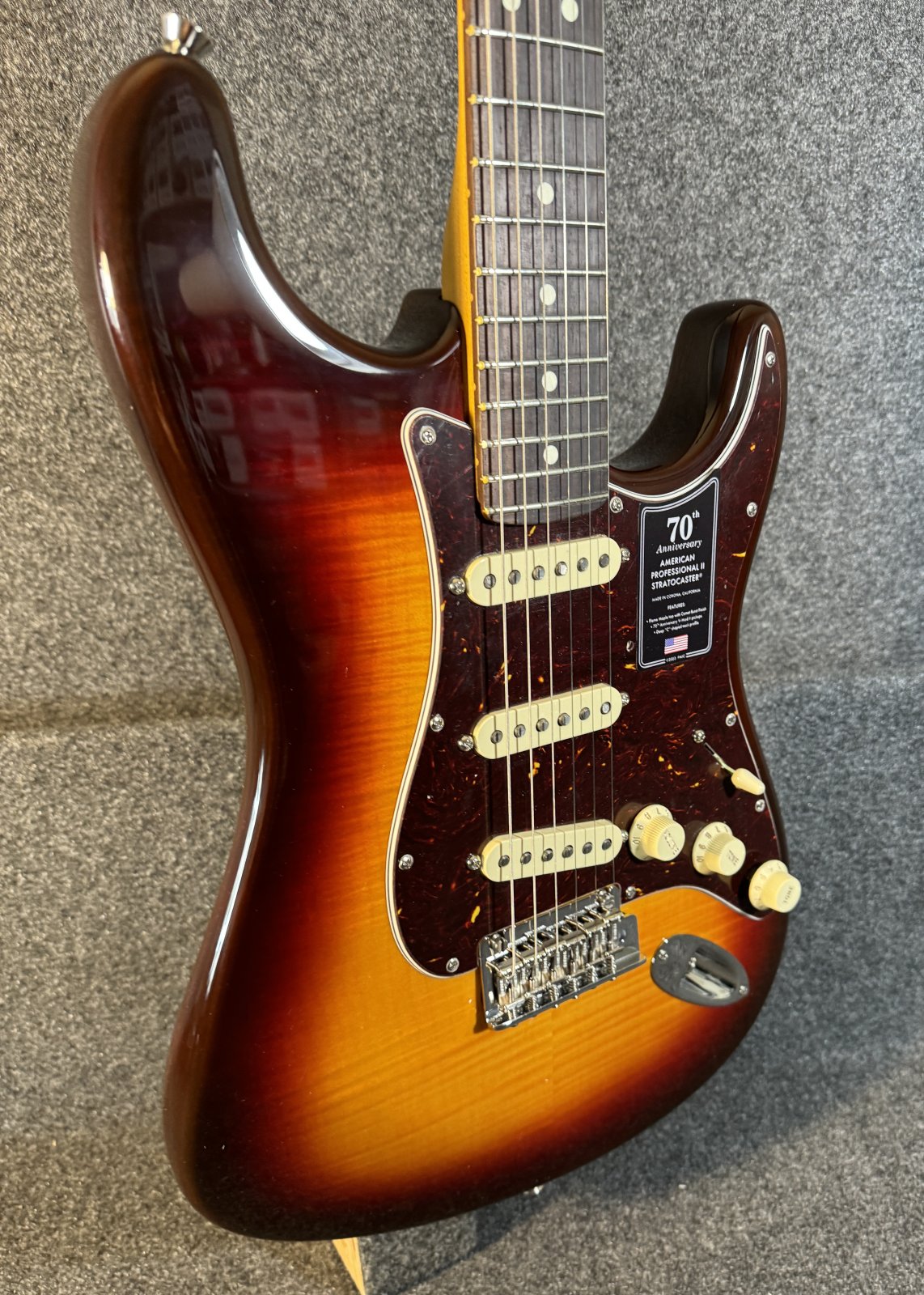 ギター Fender Stratocaster 70th Anniversary Fender 70th Anniversary 1954 Stratocaster Electric Guitar 2
