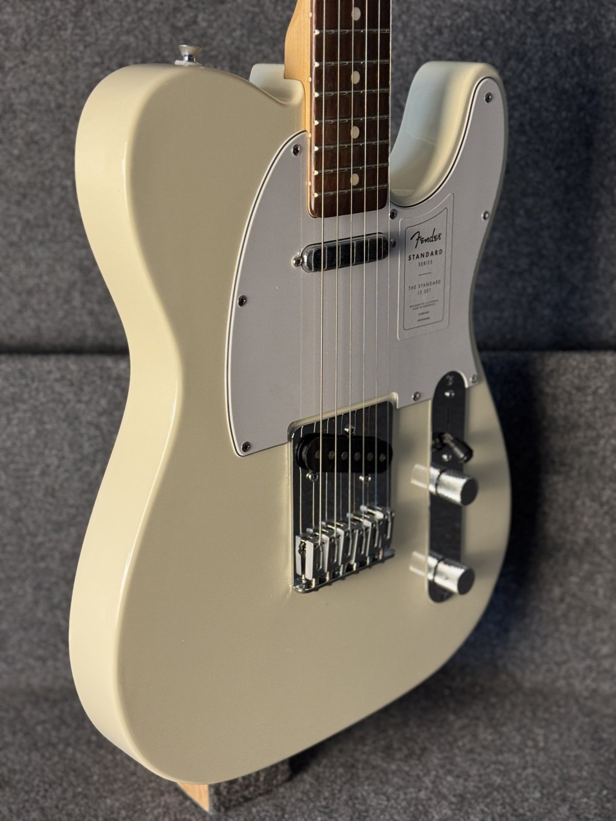 Fender Standard Telecaster Olympic White - 885978118212