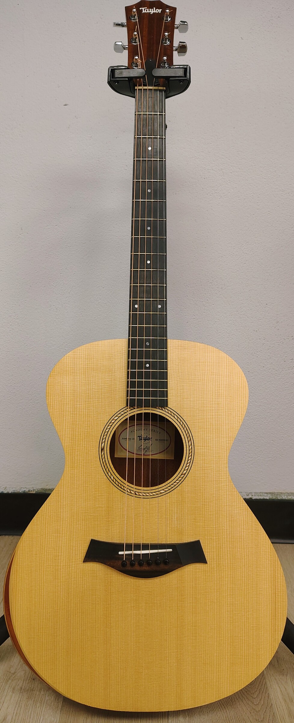 Taylor Academy 12 Acoustic Guitar - USED / VINTAGE