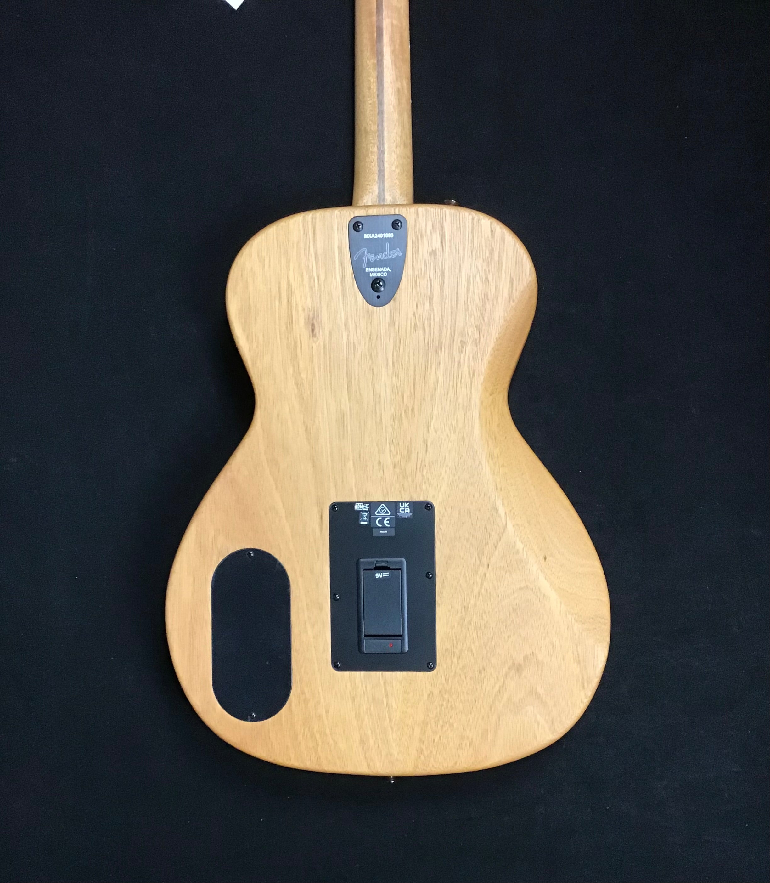 Fender Highway Series Guitar - 0972522121