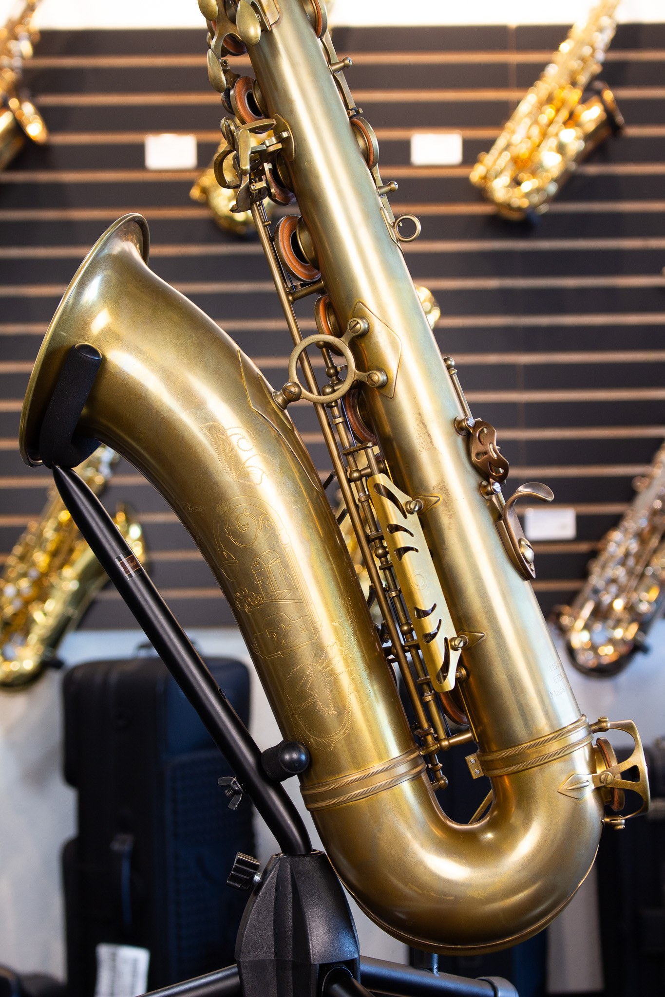 Eastman ETS652-RL Tenor Saxophone - LIKE NEW!