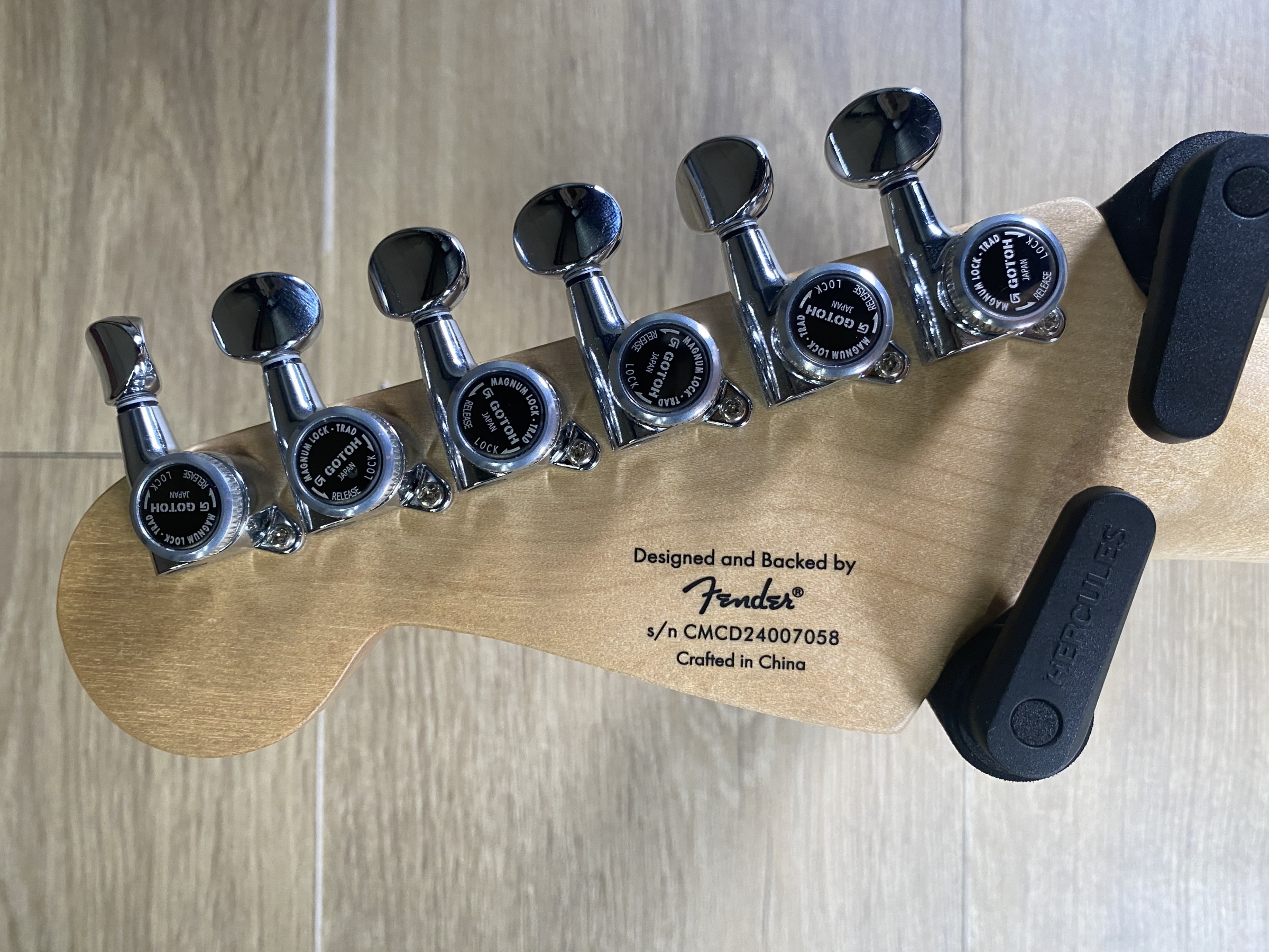 美品！メンテナンス済み　Squier Stratocaster Fender Squier Stratocaster Tested Mother Of Pearl Working | eBay