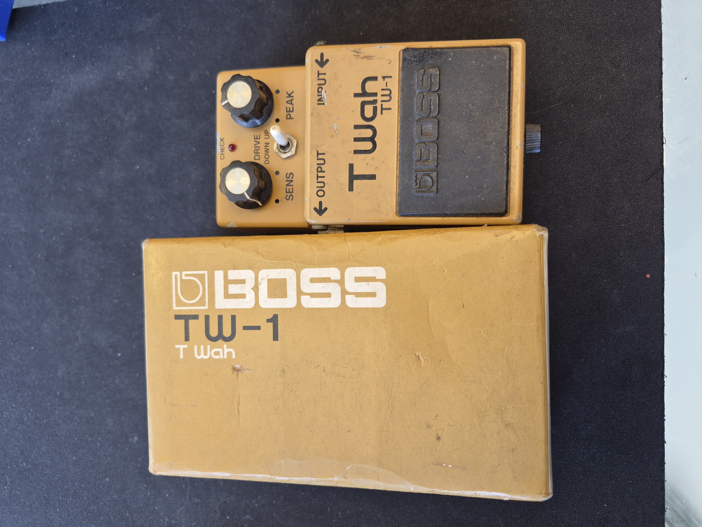 Boss Late 80's/early 90's TW-1 T Wah Envelope Filter Pedal - Made in Japan
