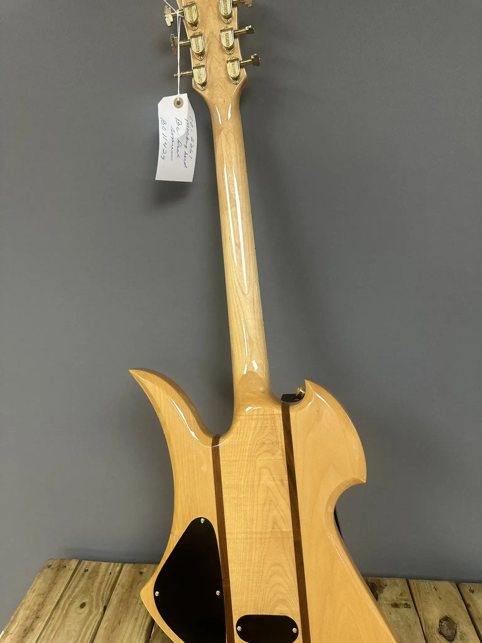 BC Rich Mockingbird Supreme 1000 JE-ML Caliber 2002