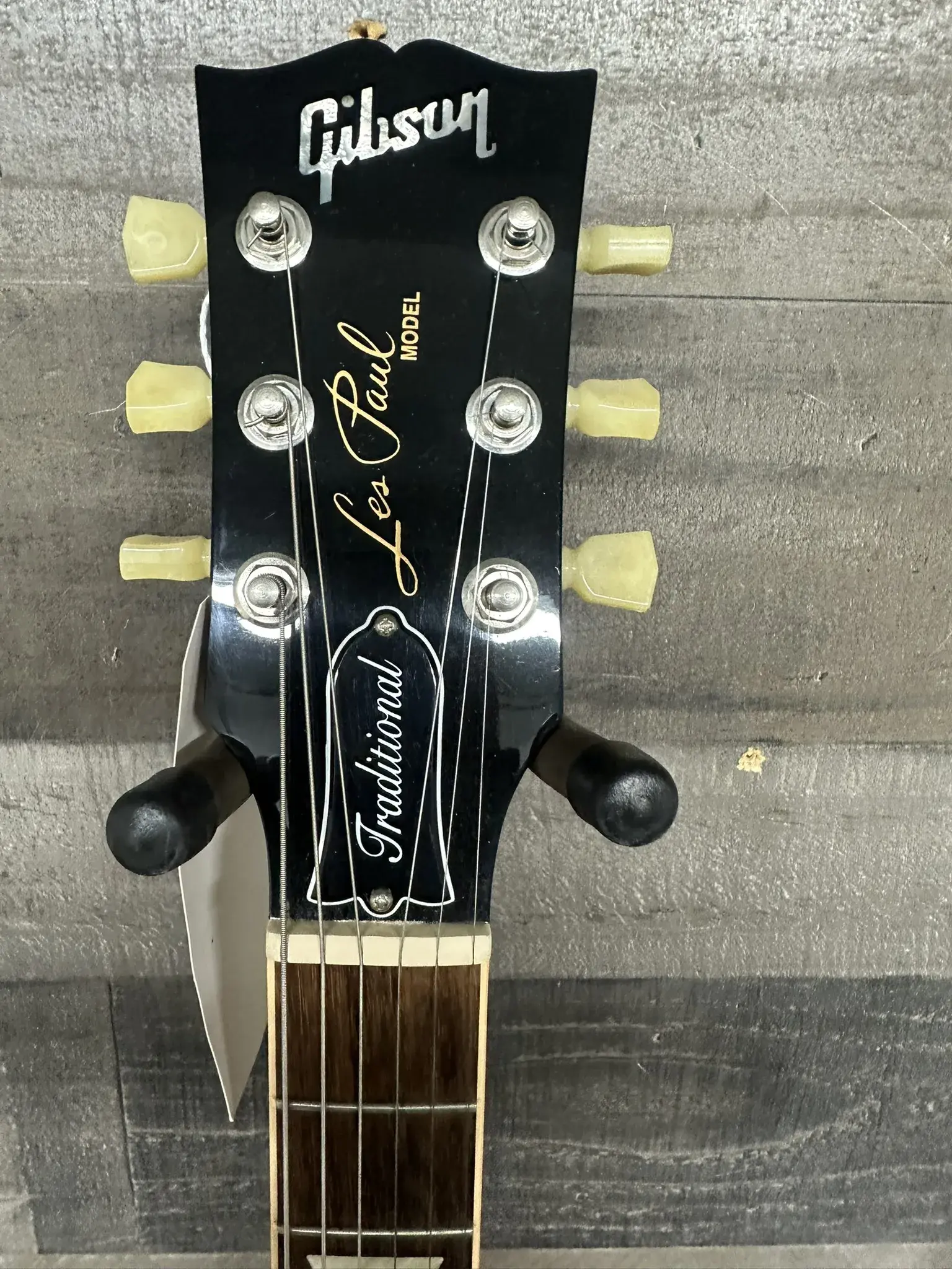 Gibson_Les_Paul_Traditional_20