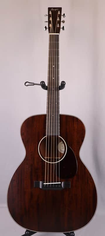 Bourgeois PSHT-OM-S Professional Series Hogtop OM (Satin) Mahogany Top, back and sides.