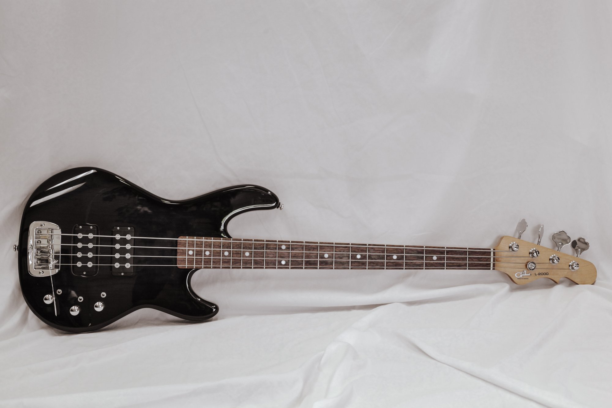 G&L Tribute L2000 Bass