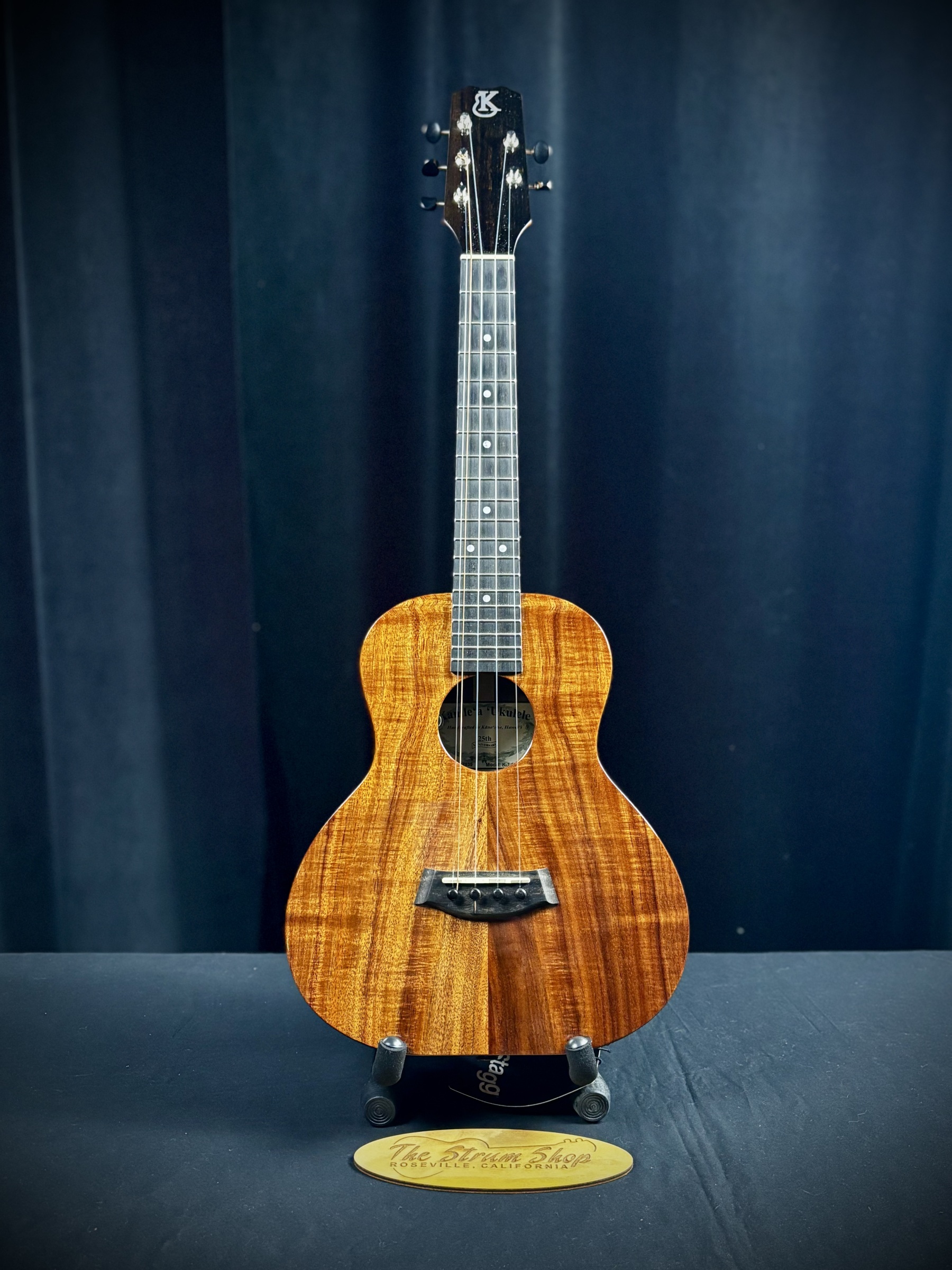 Kanile'a K-1ST5 Deluxe 5-String Acoustic-Electric Tenor Ukulele w/Case