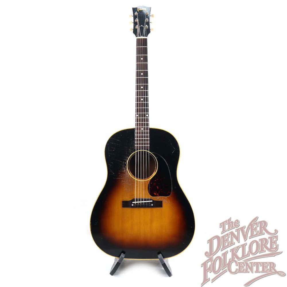 Gibson_J_45_1955_Front_Full.jpg