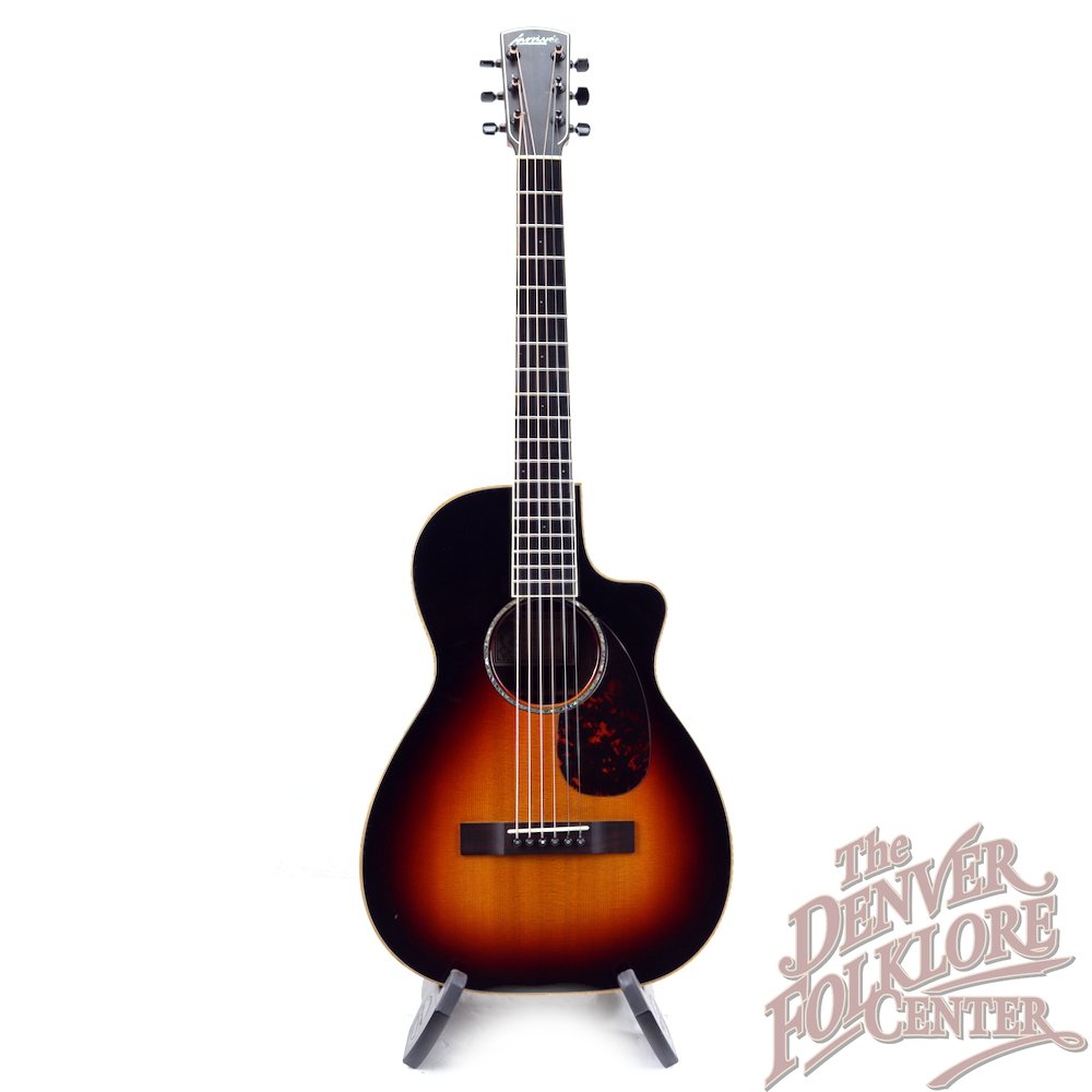 Larrivée PV-09-SBT (2008)